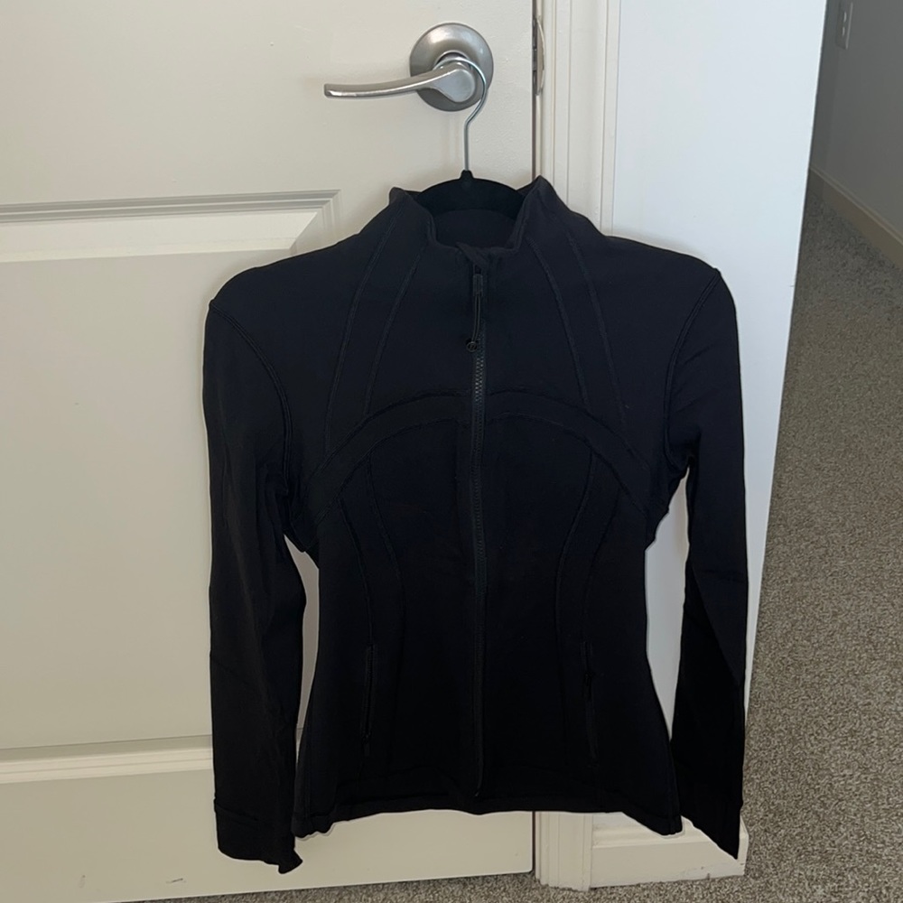 LULULEMON DEFINE JACKET